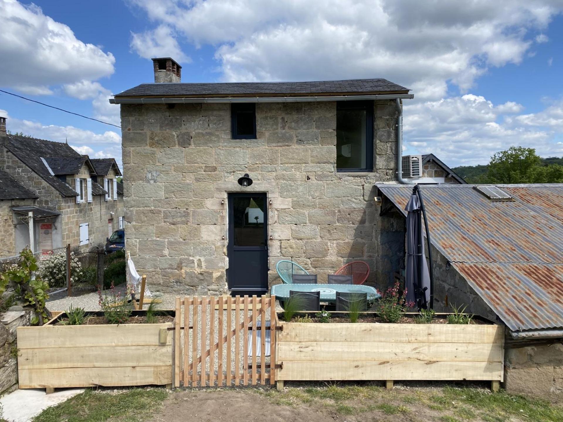 La Chambrote, Maison Cosy Avec Exterieur Brive-la-Gaillarde Ngoại thất bức ảnh